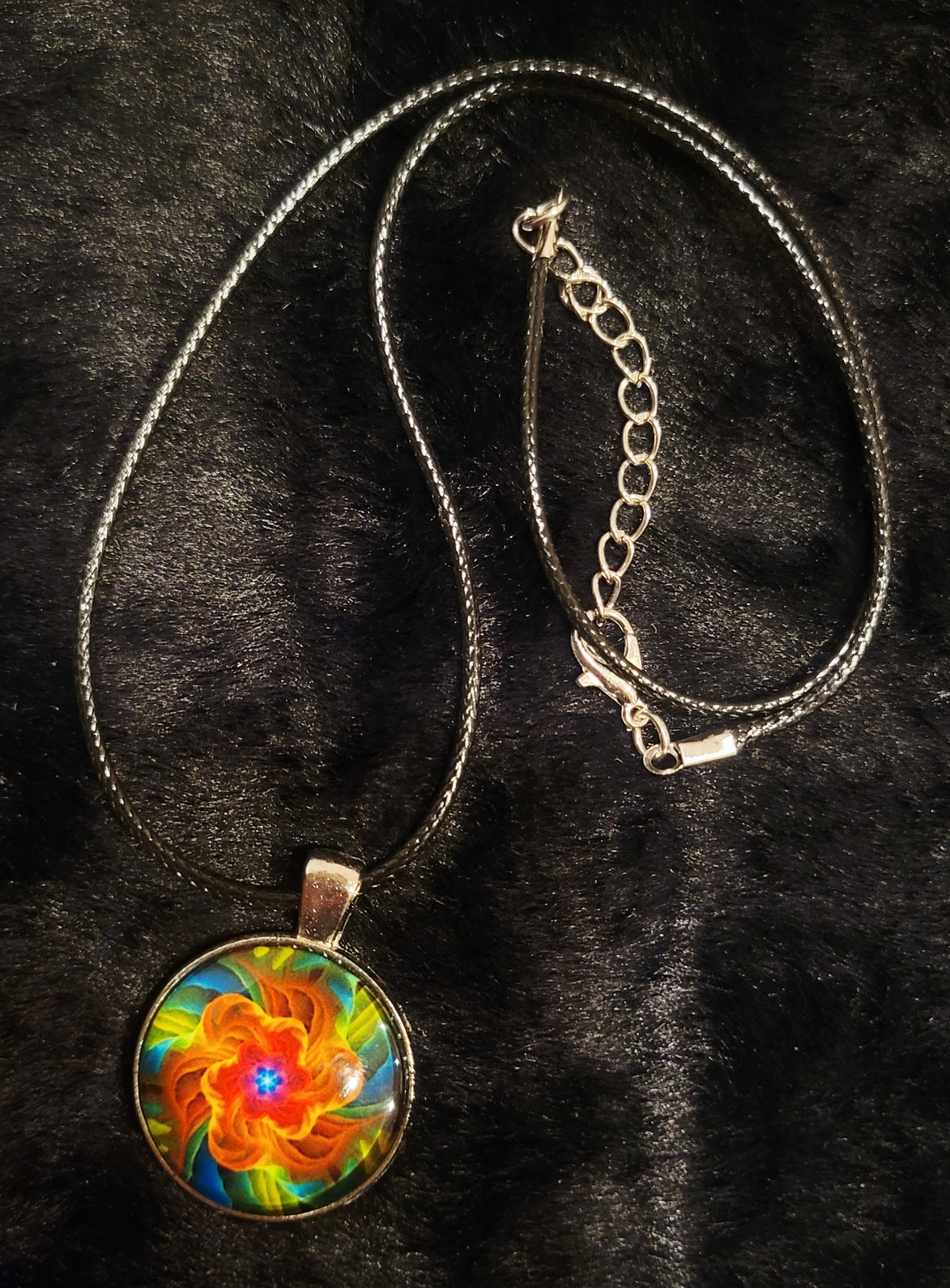 Cap Necklace